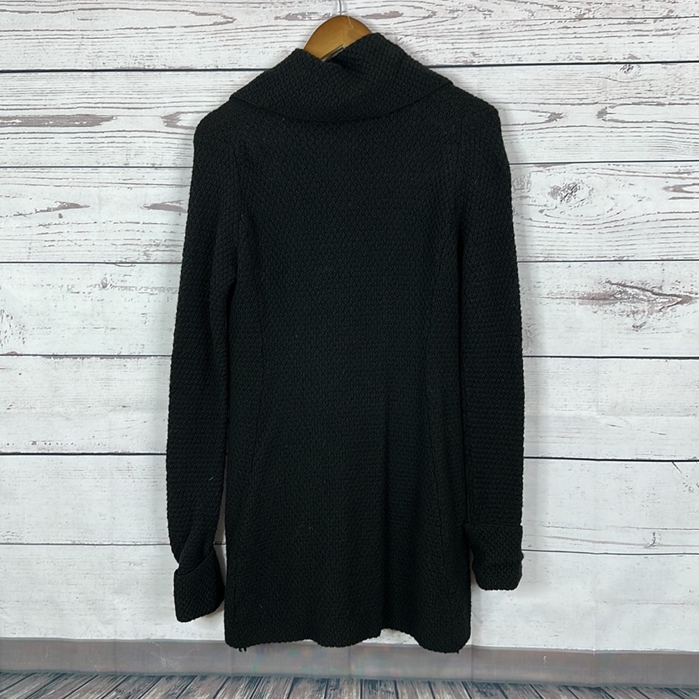 Patagonia Womens Sweater size Medium Black Knit Merino Wool Button Cardigan - Picture 4 of 10